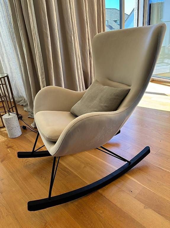 Sedie: White/ cream rockchair – Usato da Zürich venduto da mar_lz8m 1