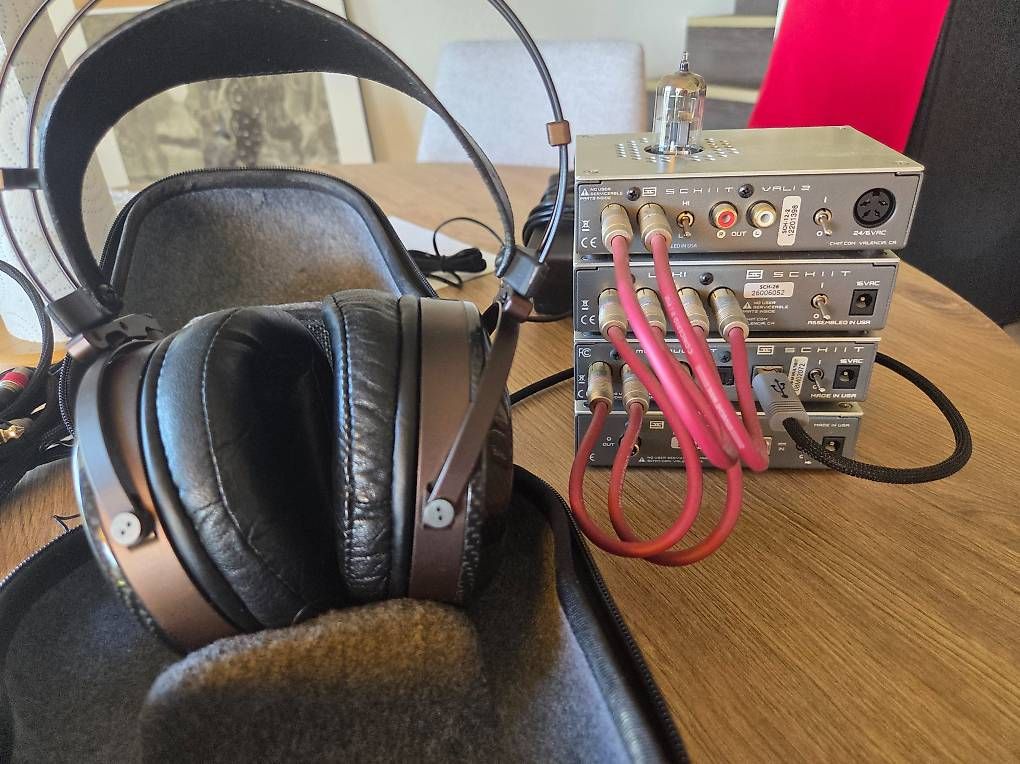 Cuffie: Kit Hi-Fi bureau maison casque schiit mr speakers ether c – Usato da Châtelaine venduto da mappleluna 1