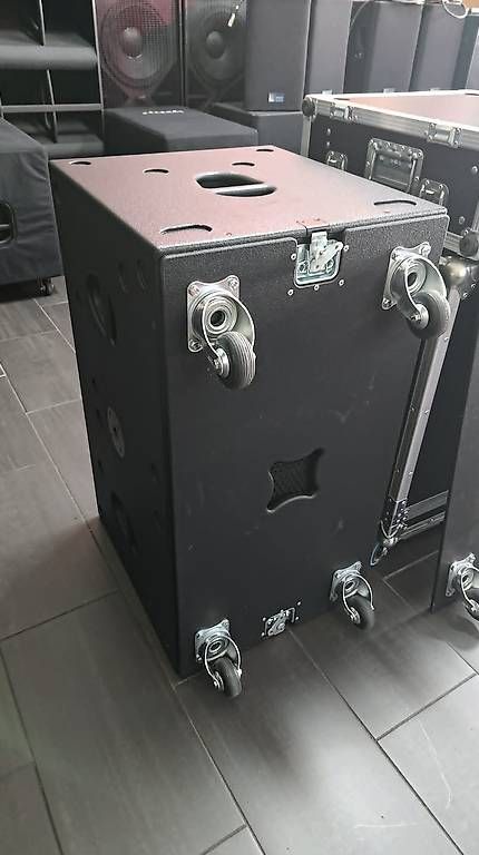 Seeburg Casse acustiche: Seeburg Acoustic Line PA-System + – Usato da Schlieren venduto da Basscenter 9