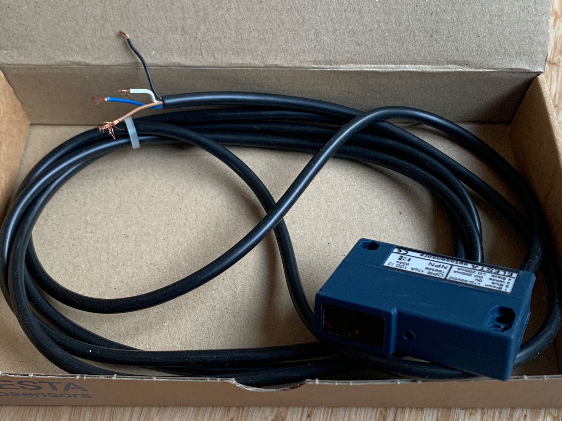 Elektronikbauteile: Elesta Lichtschranke OPX NPN – Gebraucht aus Wildegg von Elefant42