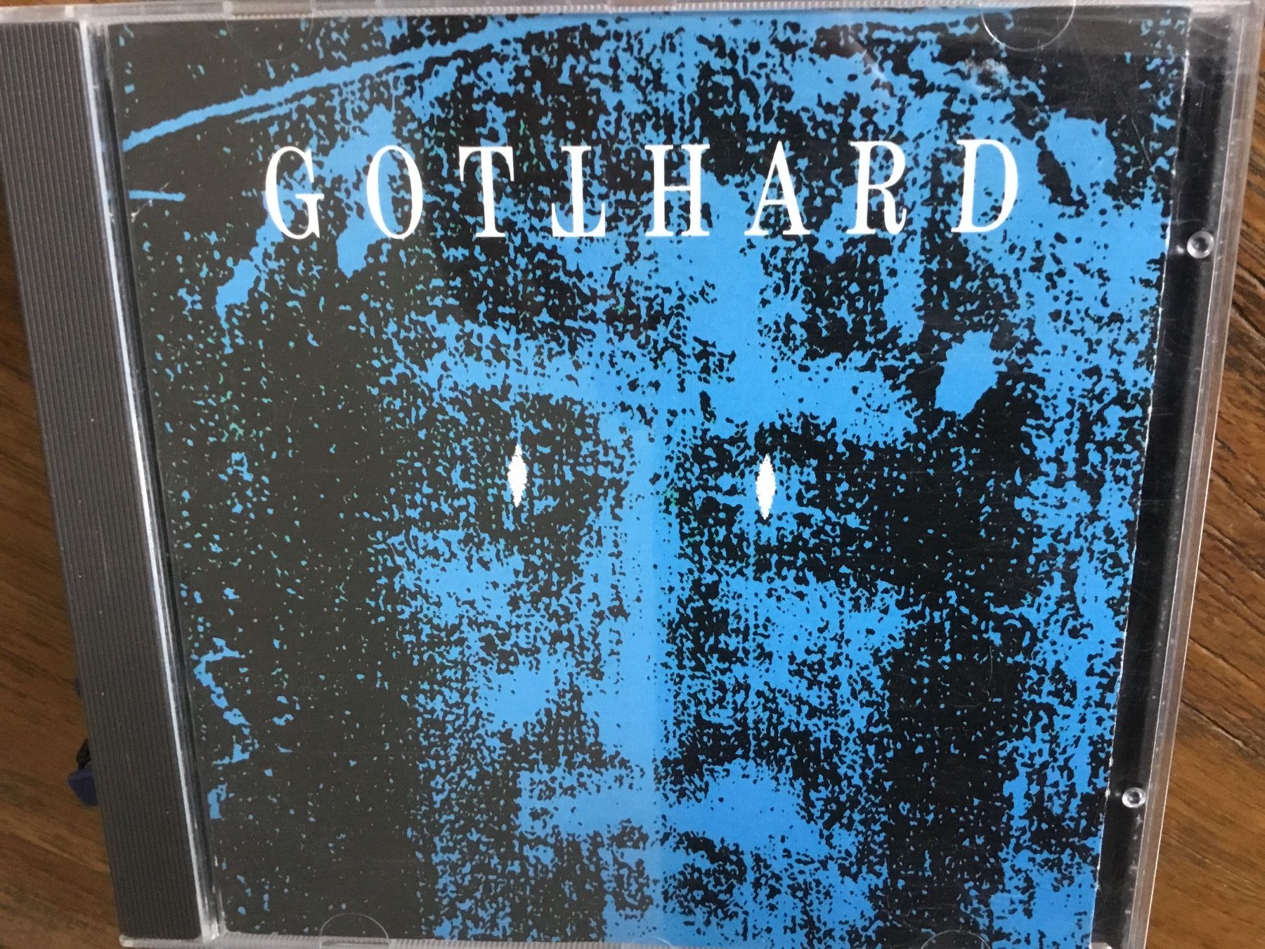CD: Gotthard - Standing in the Light 💿 – Usato da Thierachern venduto da sweden08