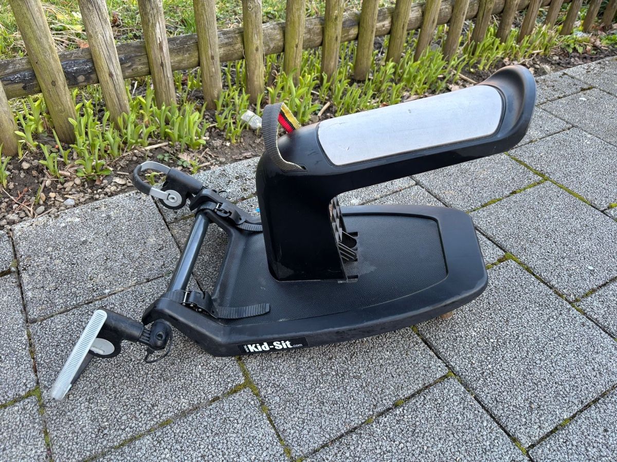 Kinderwagen: universales Mittfahrbrett – Gebraucht aus Dottikon von kat_jk9m
