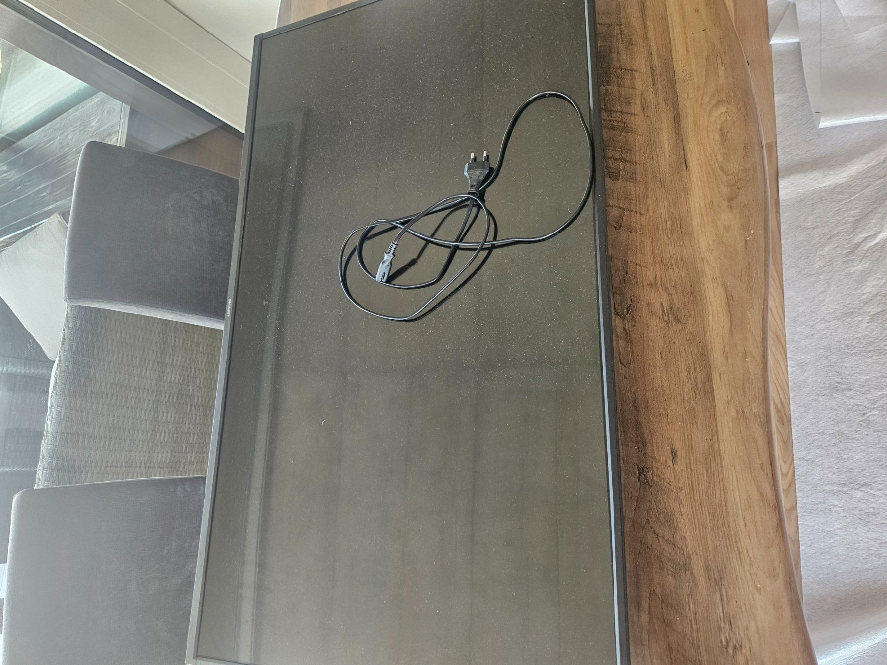 Sharp Fernseher: Sharp Fernseher TV – Gebraucht aus Suhr von jes_rtc9 1