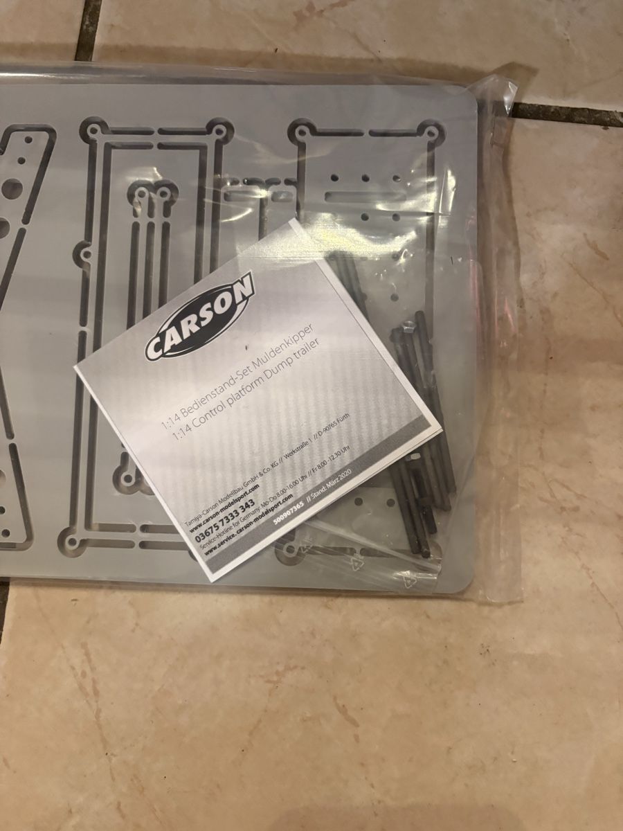 Carson Modellismo RC: Carson semi basculante – Usato da Mézières FR venduto da Paulwalke3 3