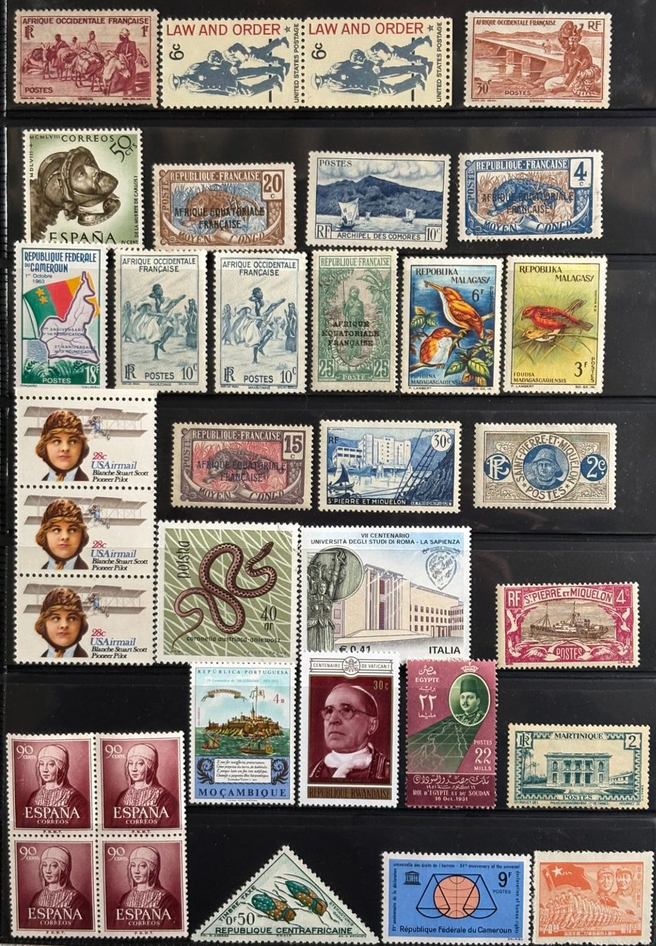 Tutti i francobolli: LOT BRIEFMARKEN INTERNATIONAL – Usato da Ostermundigen venduto da Wyatt-Earp 1