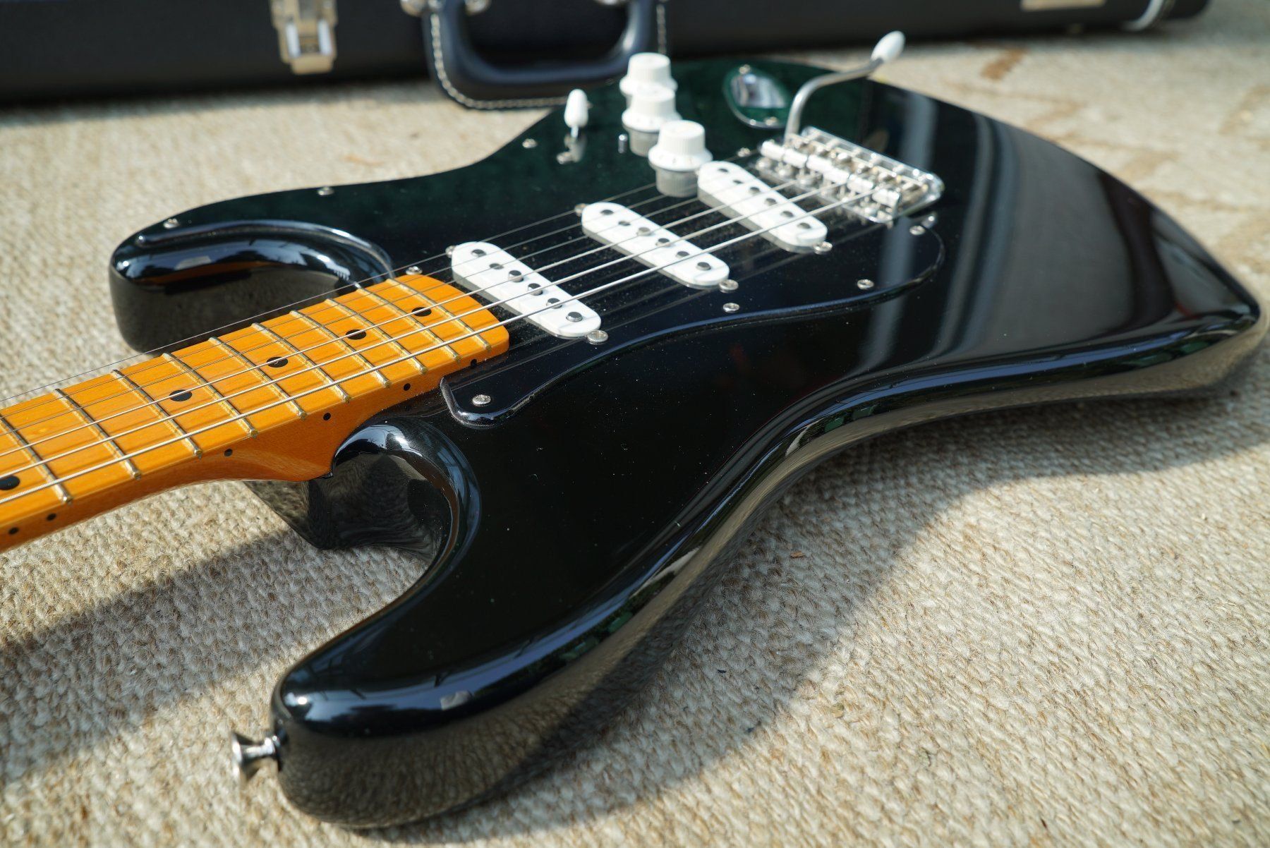 Fender Strumenti musicali: Fender Stratocaster David Gilmour Custom Shop – Usato da La Conversion venduto da Henryr 2