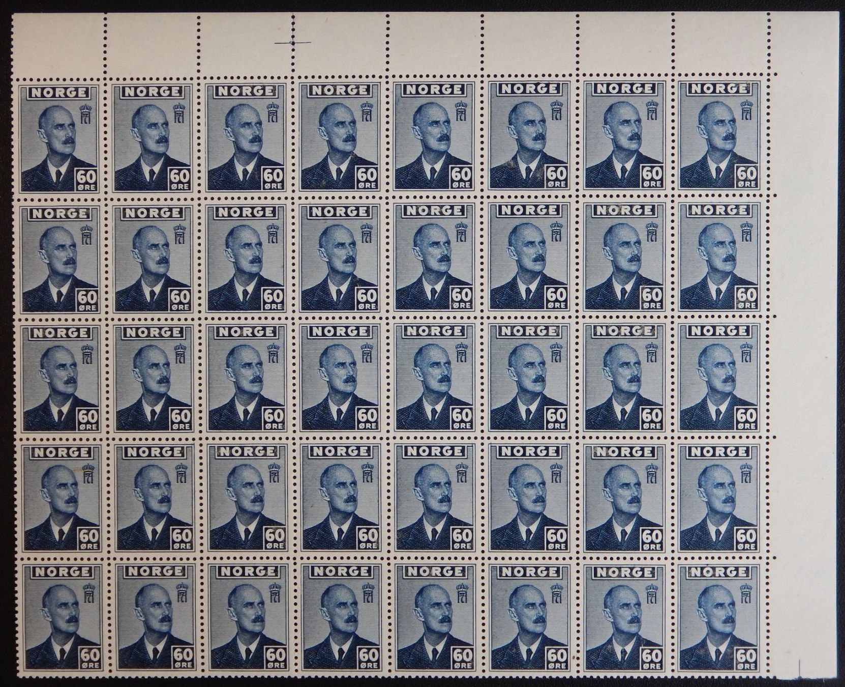 Alle Briefmarken: Norwegen Kat. 283 ** 1943 40 Block – Gebraucht aus Zürich von Muehlekauf