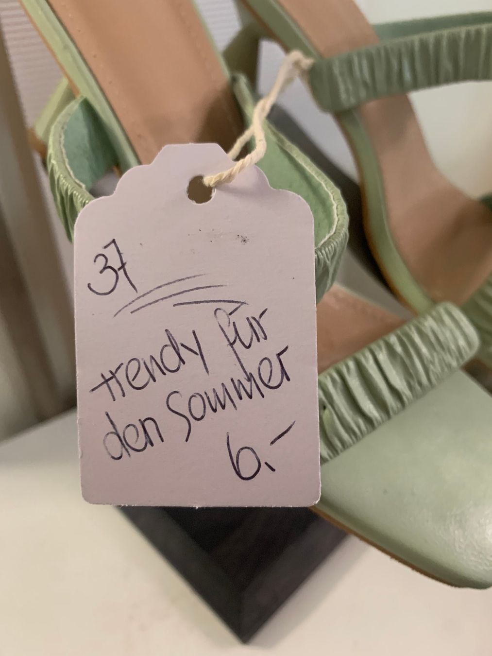 Scarpe da donna: Sandalen, 37,  Absatz sehr speziell – Usato da St. Gallen venduto da Miousch 6