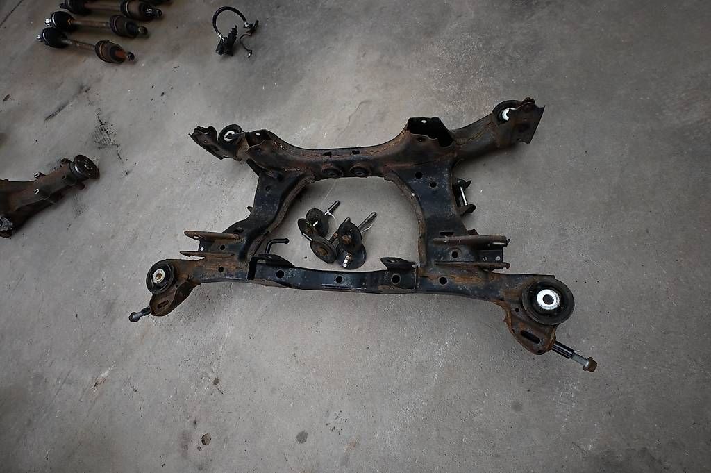 Subaru Tutti pezzi di ricambio auto: Hinterachse Subaru WRX – Usato da Frick venduto da sandro_martin 2