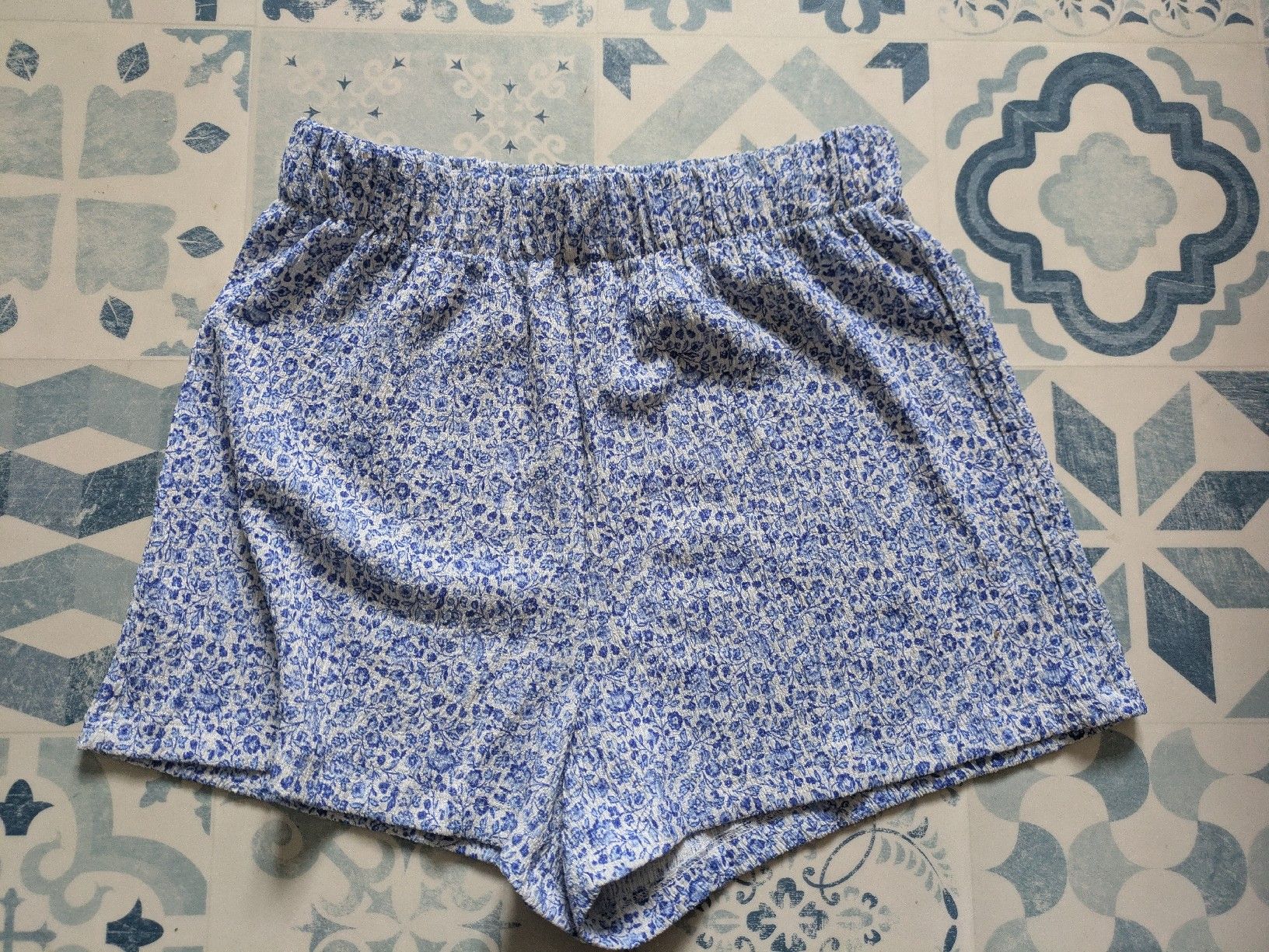 H&M Lots de vêtements: Doppelpack Shorts von H&M – D'occasion à Schwyz par Magdalena86 1