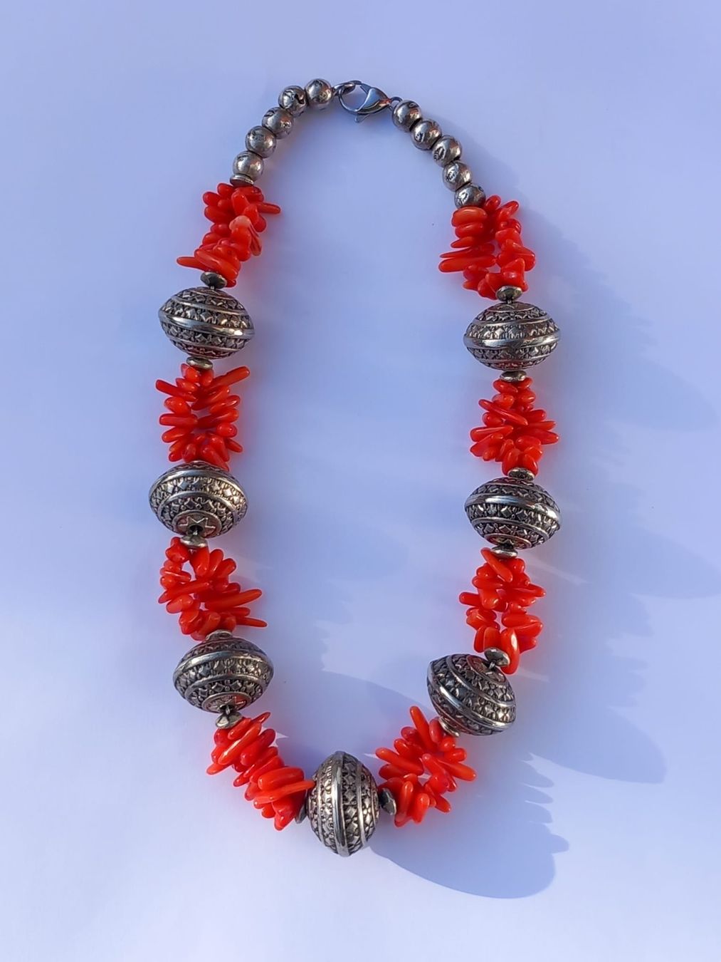 Catenine: Ethno Vintage Korallen Kette – Usato da Winterthur venduto da Jopf1 1