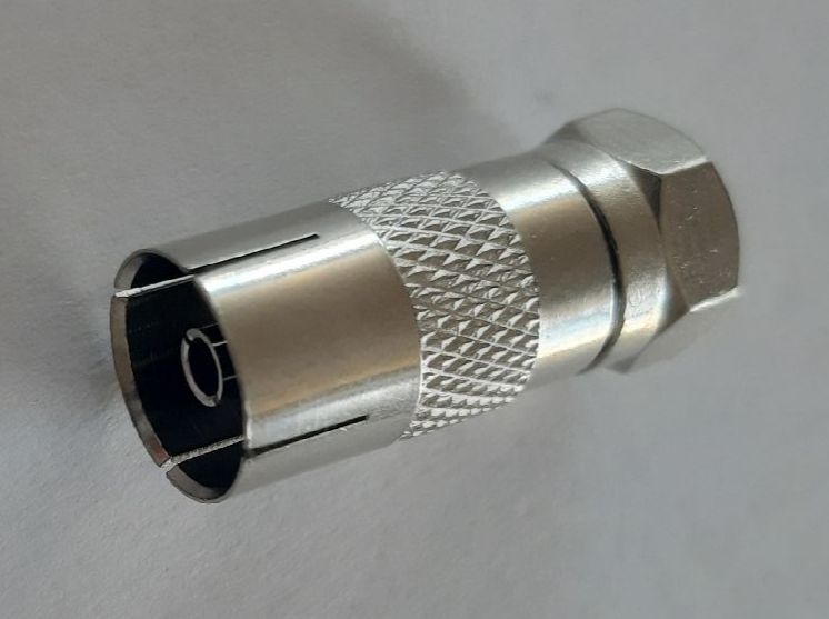 Radiocomunicazione: DAB+ Antenne mit Magnetfuss 170-240 MHz – Usato da Wila venduto da myquaso 7