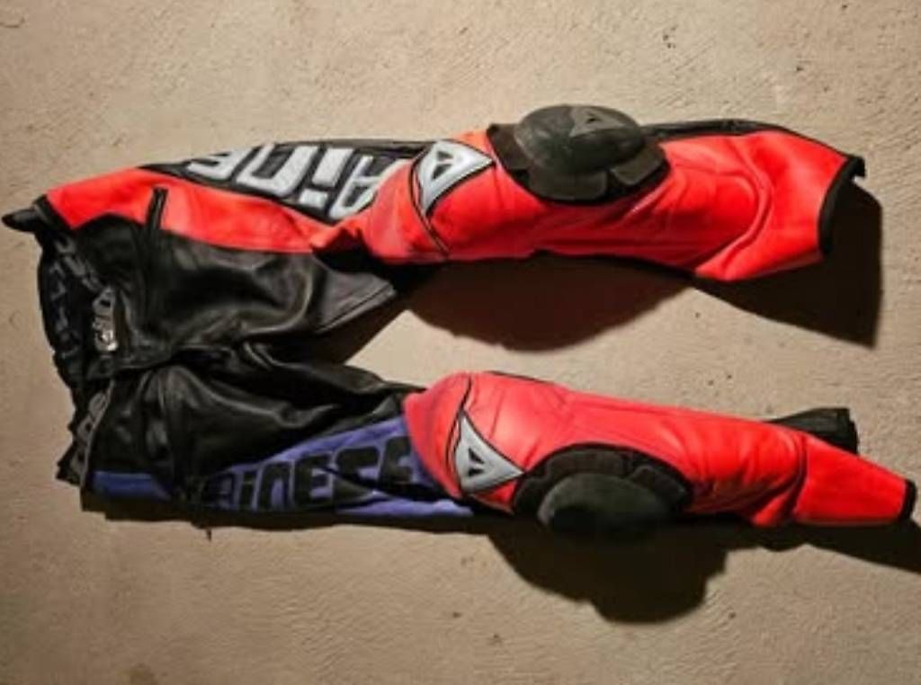 Completi: Dainese Lederkombi – Usato da Oberhasli venduto da panaKyoshoz350