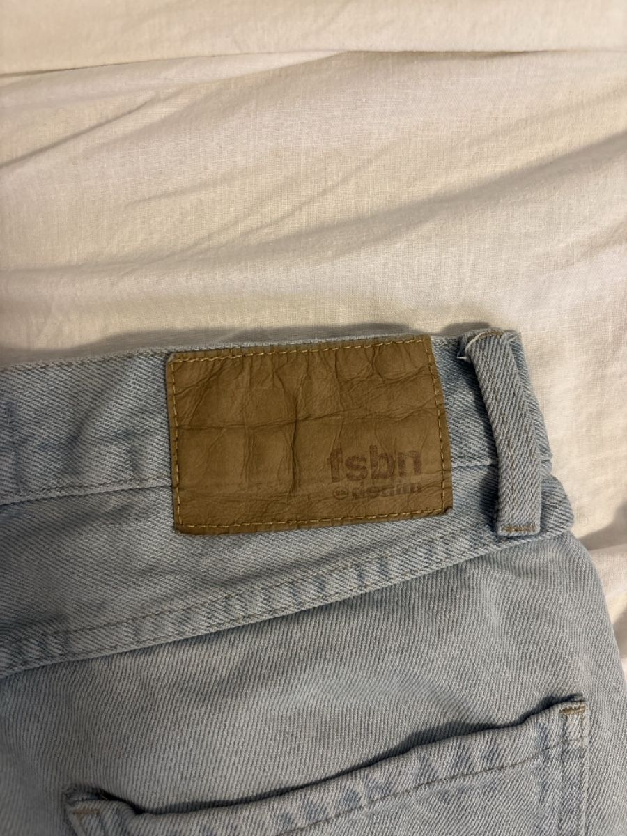 Jeans: Jeans FSBN Grösse 28/30 – Gebraucht aus Münchenstein von FlavioDe 2