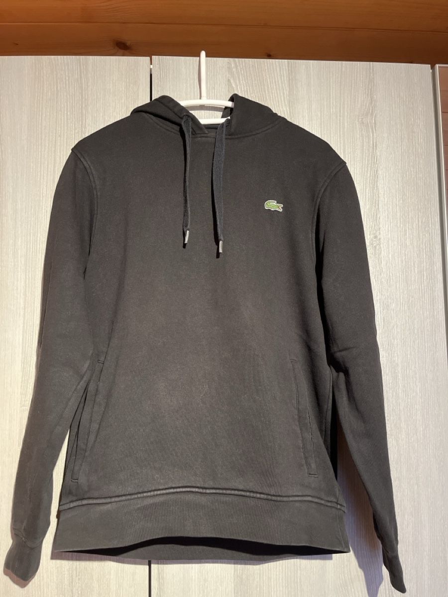 Lacoste Pullover & Sweatshirts: Lacoste Kapuzenpullover – Neu (gemäss Beschreibung) aus Neu St. Johann von GigerEn