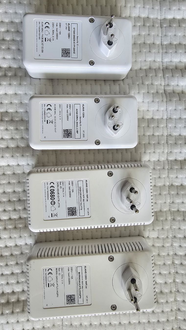 Devolo WiFi: devolo dLAN 1200+ und 1200+ WIFI ac je 2x – Usato da Buchs SG venduto da flaviusguias 1