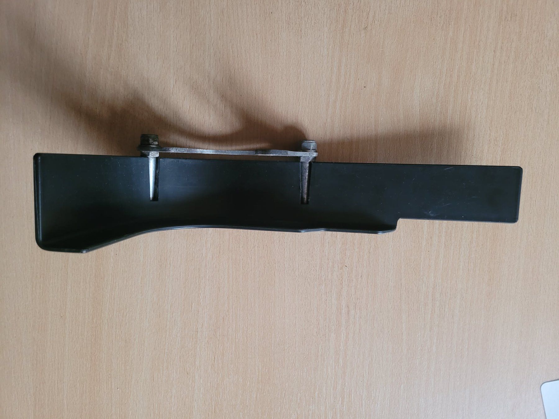 Sonstiges Fahrzeugzubehör: Robuster Kettenschutz – Gebraucht aus Bretzwil von Electronik01 2