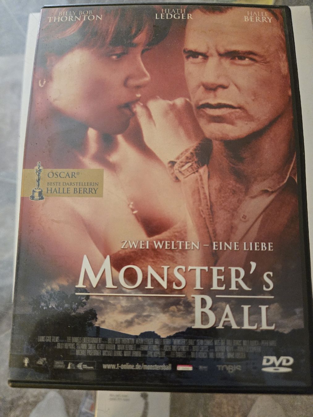 Tutti i DVDs: Monster's Ball DVD – Usato da Bussigny venduto da Kfdlt
