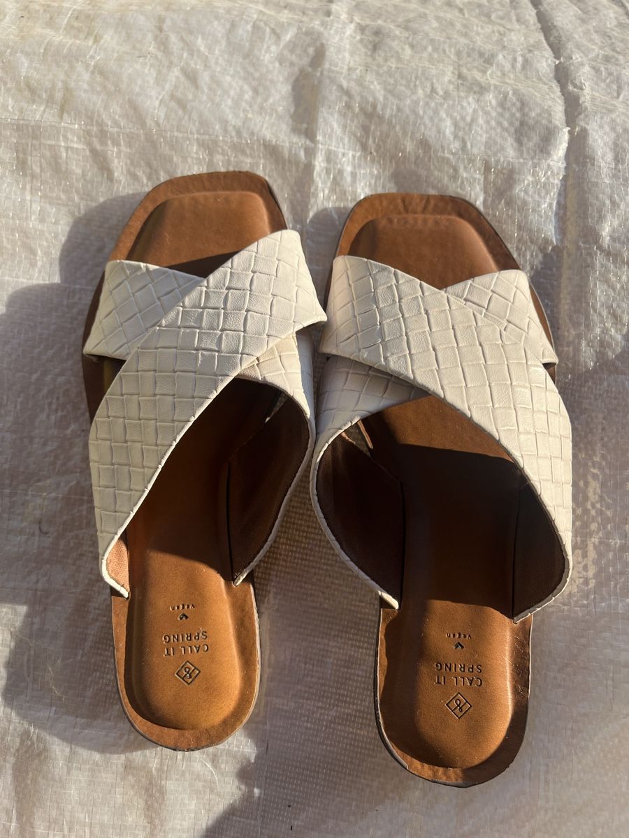 Scarpe per ragazze: Kids sandals – Usato da Pully venduto da ari_78pk 2