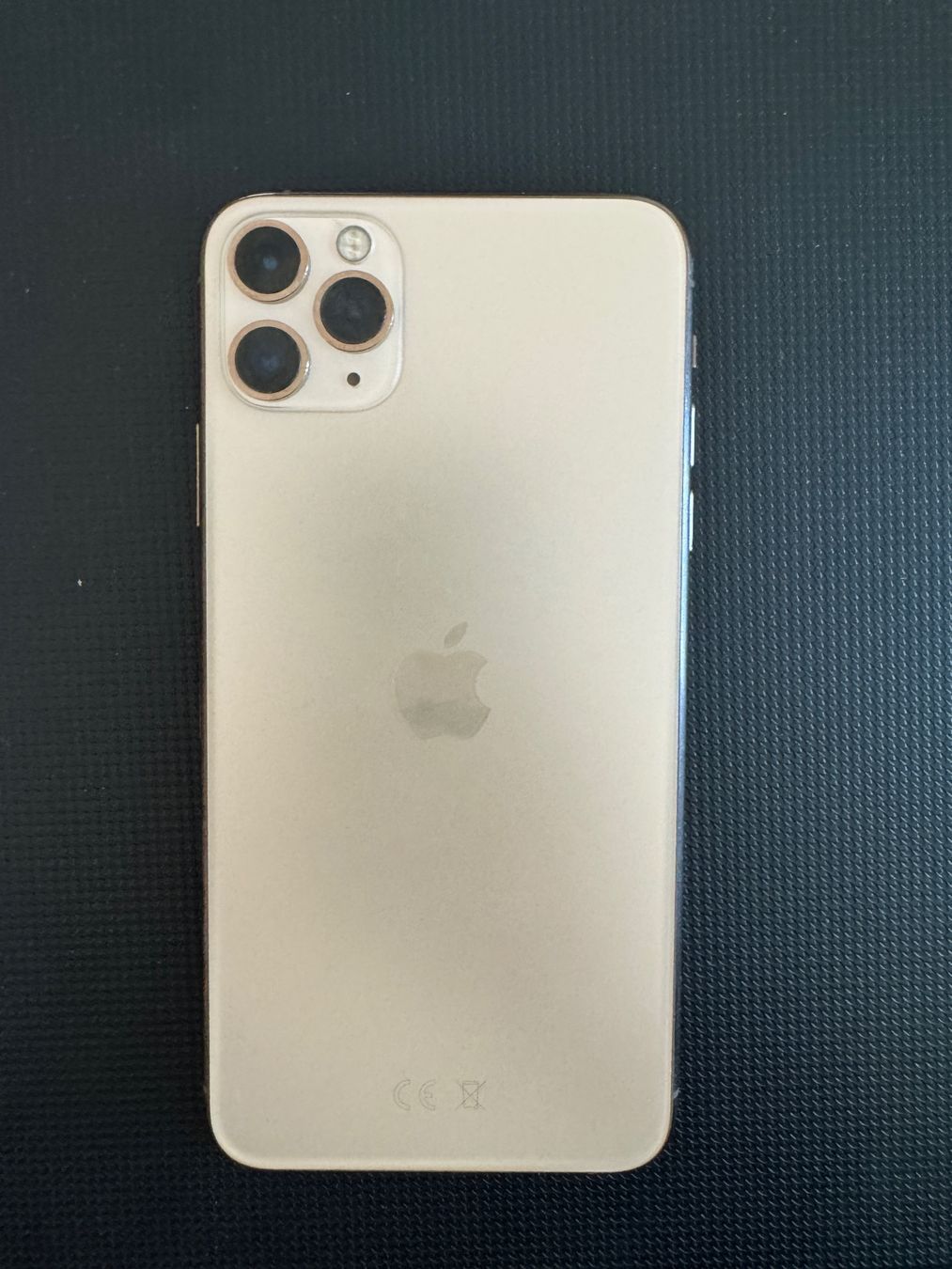 Apple Telefoni cellulari / Smartphones: iPhone 256 gb pro max gold – Usato da Dübendorf venduto da kam_v9lx