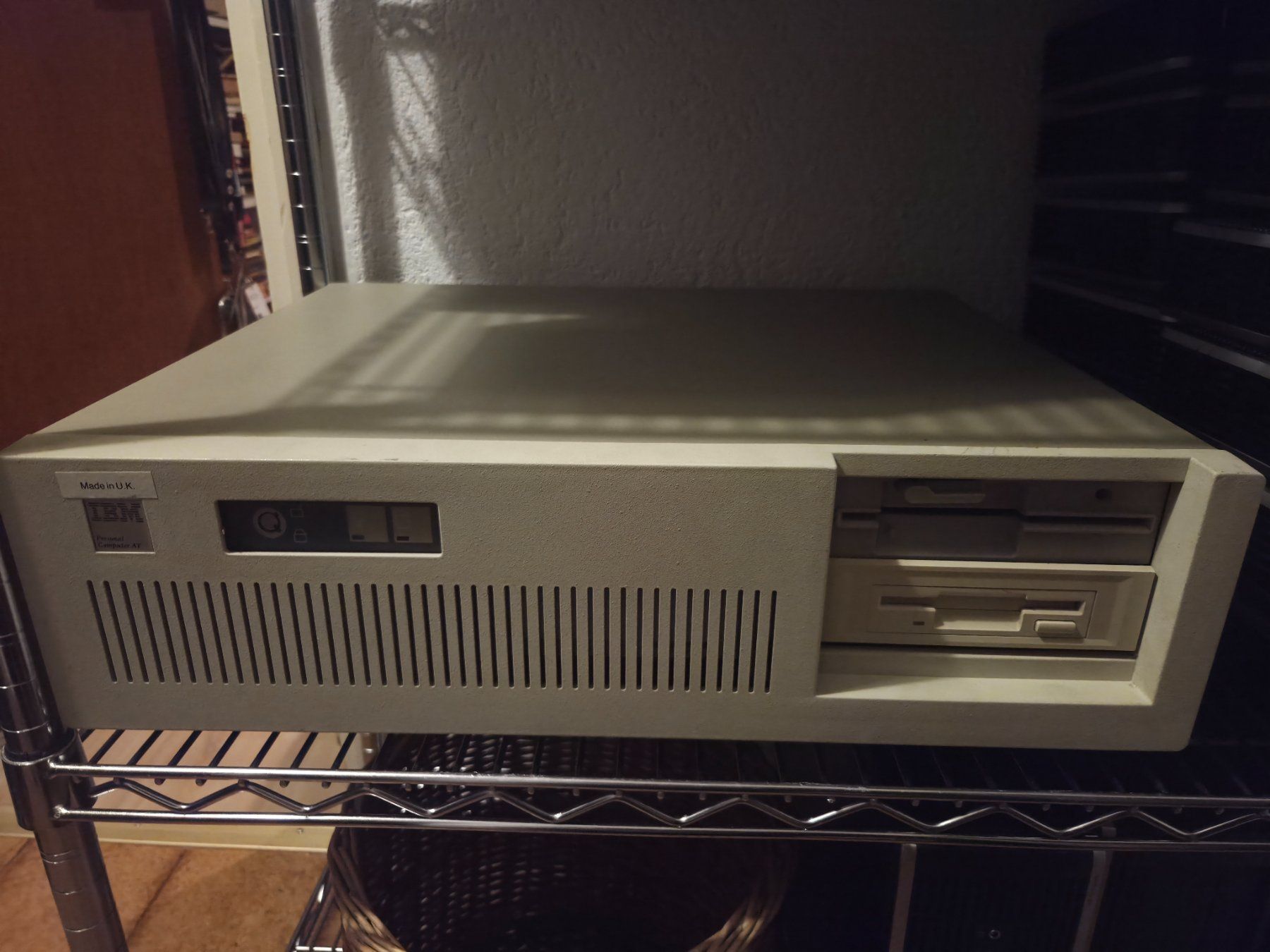IBM PC: IBM Personal Computer AT 5170-339 Vintage 80286 EGA Untested – Usato da Aldesago venduto da lusuardi