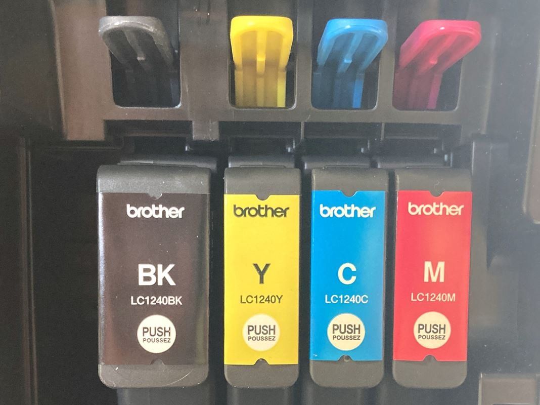 Brother Stampanti: BROTHER | Multifunktionsdrucker | schwarz – Usato da Wittenbach venduto da Restwert_St-Gallen 7
