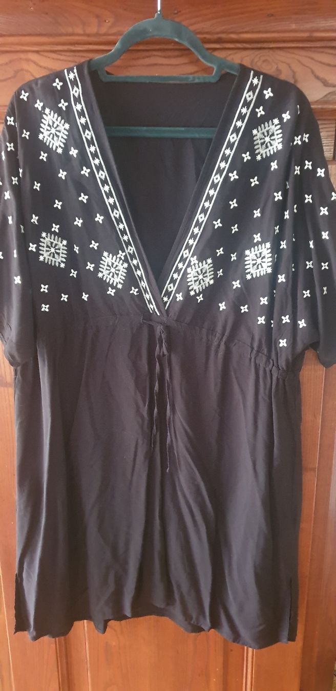 Vestiti: Sommerkleid  – Usato da Clarens venduto da fur_bxq2