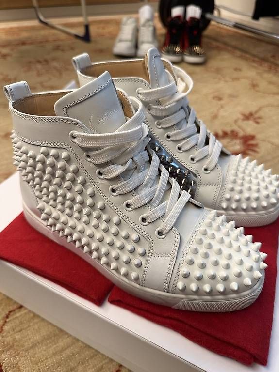 Scarpe da donna: Christian Louboutin Sneaker GR. 37.5  – Usato da Dübendorf venduto da lilasonderbar 1