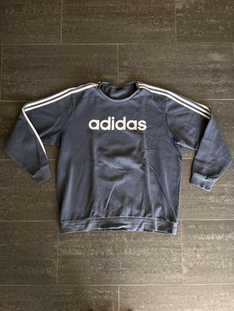 Adidas sweater XXL