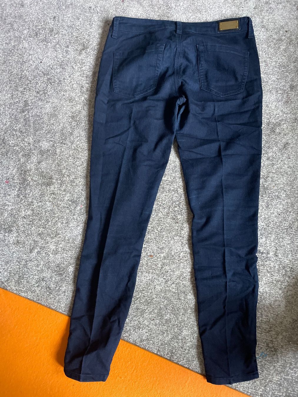 Zara Jeans: Dunkelblaue Hose, Grösse 36, Slim Fit – Usato da Zuchwil venduto da mrjingles80 1