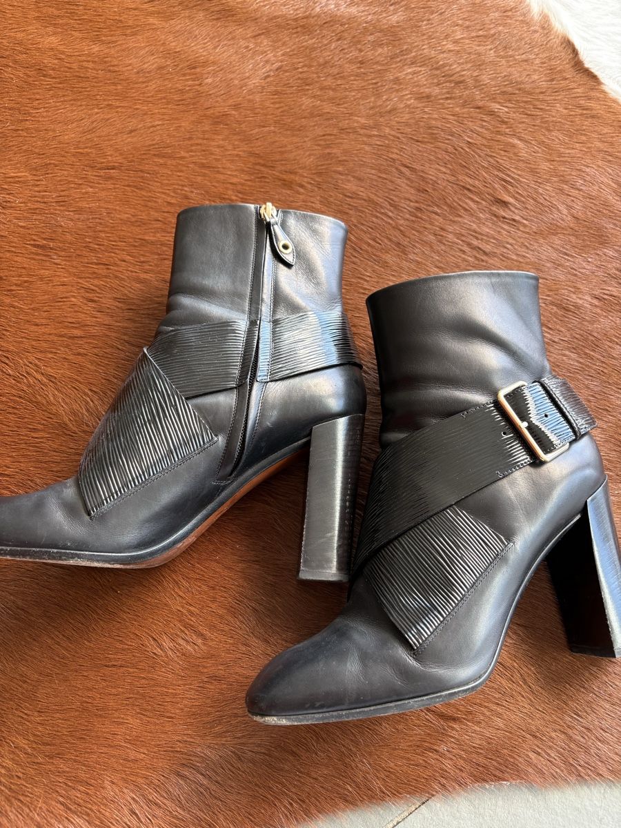 Scarpe da donna: 🎉LOUIS VUITTON ab 1.-🎉 – Usato da Aetingen venduto da Luv580 2