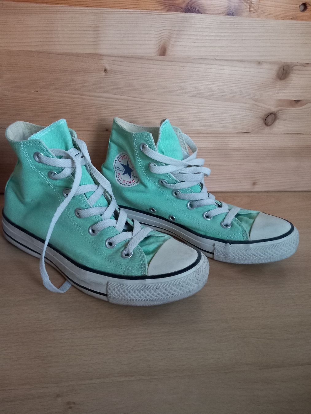 Converse Scarpe da donna: Converse Chuck Taylor high-top – Usato da Faoug venduto da per_kp6r 1