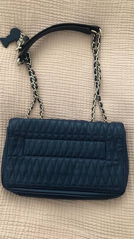 Borse da donna: Guess Tasche  – Nuovo e nell'imballaggio originale da Aarburg venduto da Noemi.H 1