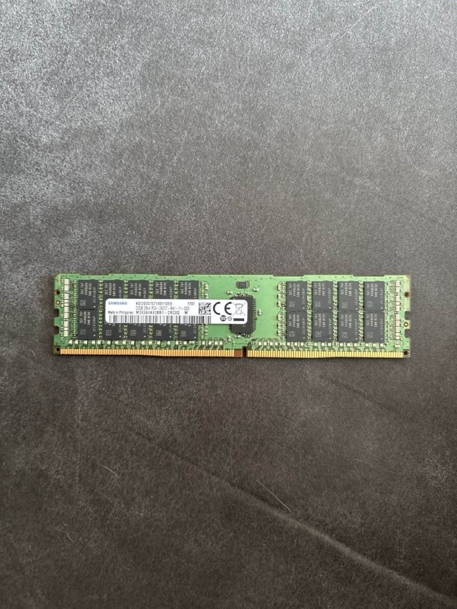 Samsung Elektronikbauteile: Mémoire vive Samsung 32 Go DDR4 2400T ECC  – Gebraucht aus Echallens von Llaissue