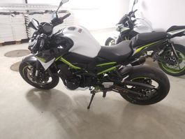 Kawasaki Z900 92kw frisch ab Service