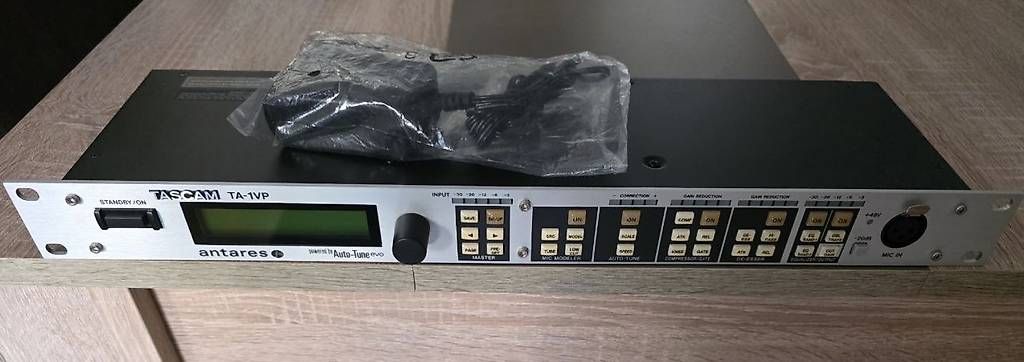 Tascam Enregistreurs: Tascam TA-1VP Autotune Vocal Processor – D'occasion à Pfungen par jan_99zr