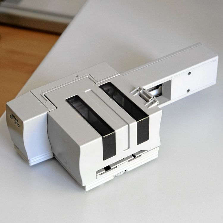 Nikon Slide Feeder SF210 Kaufen auf Ricardo