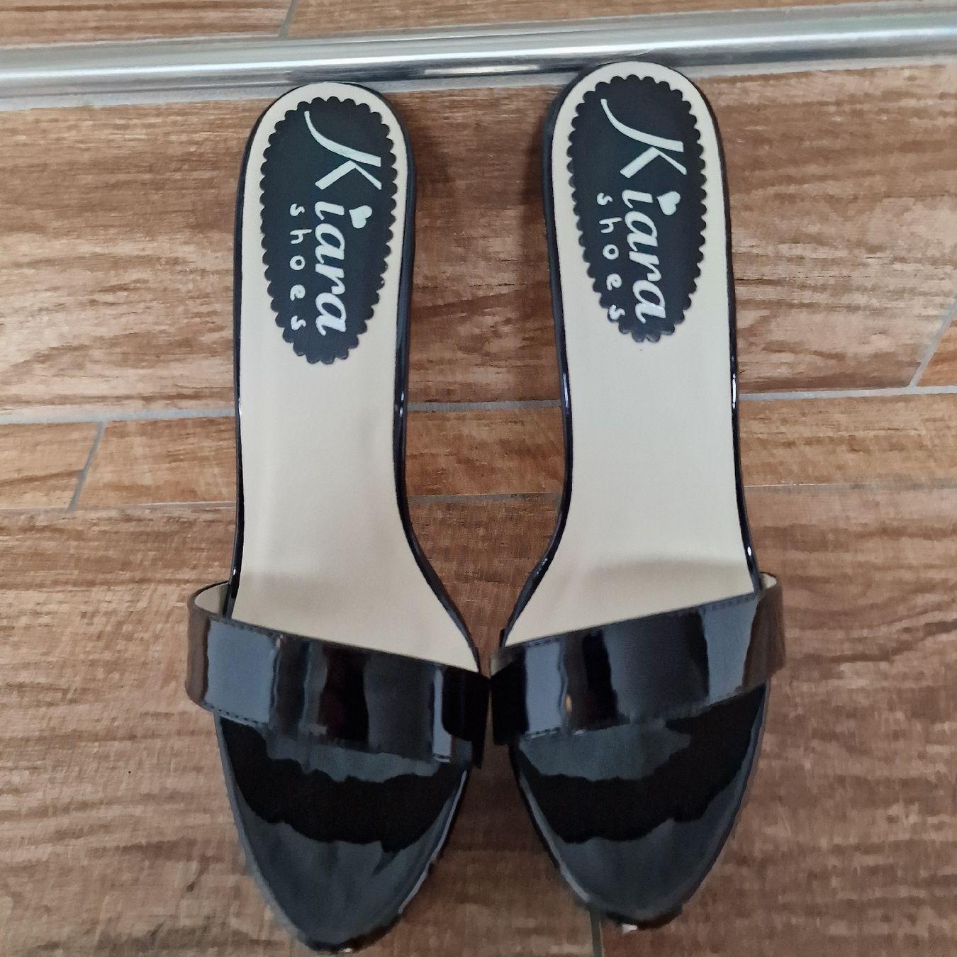 Damenschuhe: Kiara Shoes – Neu (gemäss Beschreibung) aus Kirchleerau von