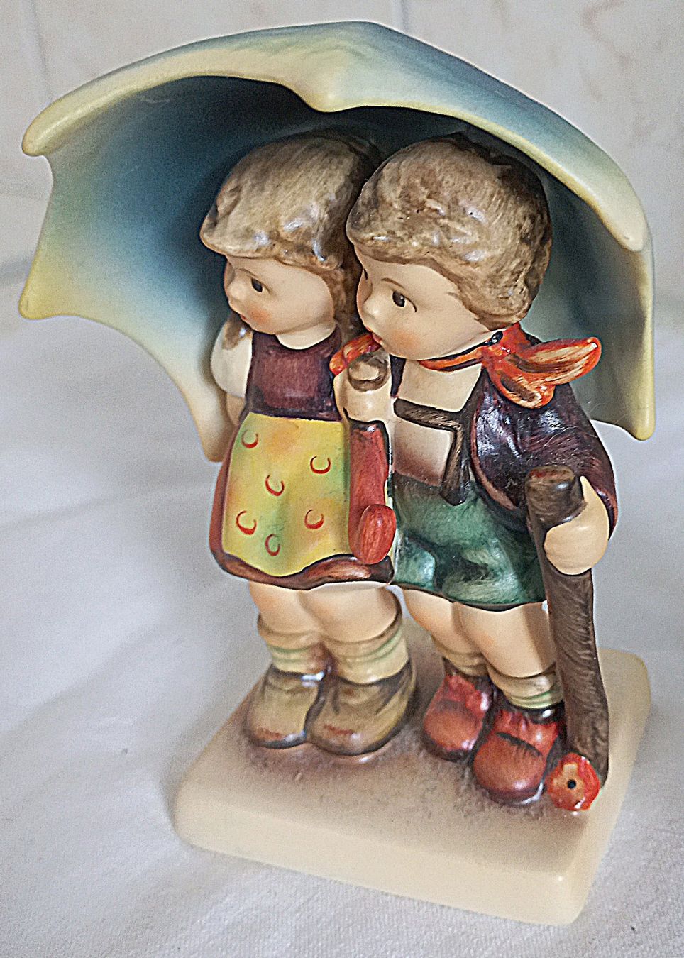 Hummel Statuette: Goebels Hummel Figuren – Usato da Baar venduto da 2cvbaar 2