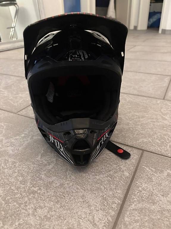 Fox Caschi & visiere: Fox Cross / BMX Kinder Helm – Usato da Grenchen venduto da sch_p6ll 2