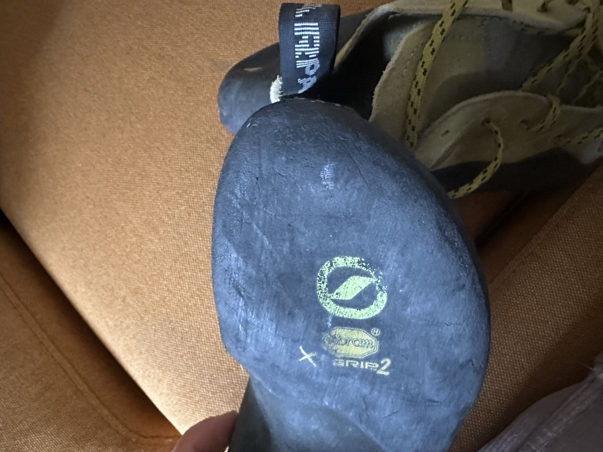 Scarpa Scarpe da uomo: Kletterschuhe SCARPA MAGO Grösse 41.5 gebraucht – Usato da Signau venduto da Luuuukaaaaass 2