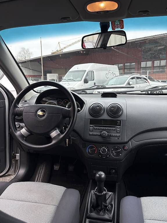Automobili: Chevrolet Aveo 1.2 – Usato da Inwil venduto da den_9v6n 4