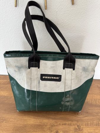 Freitag Tasche F72 DONNA (Gebraucht) in Frauenfeld für CHF 75