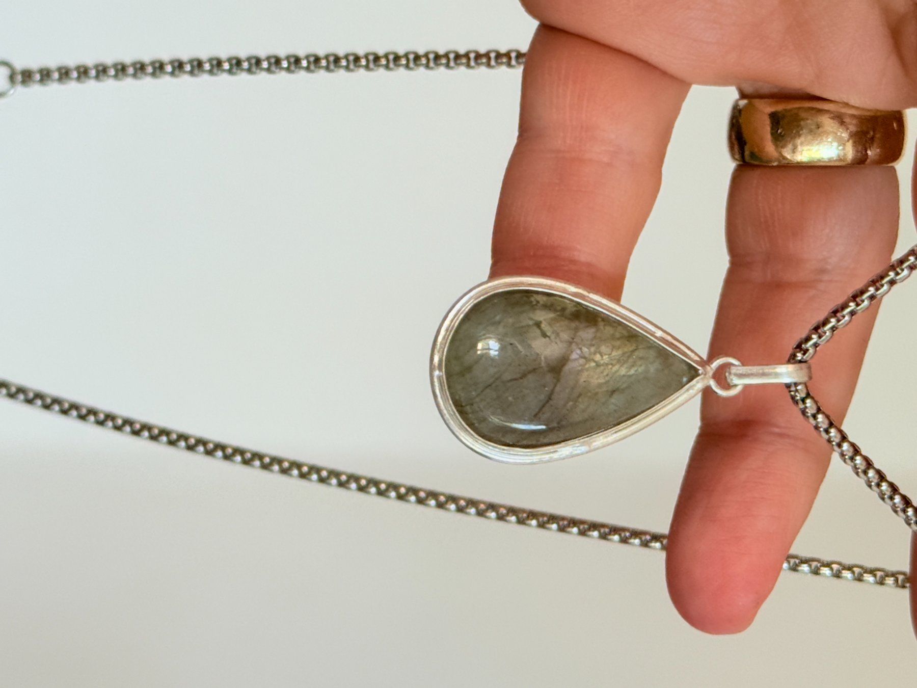 Catenine: Collier labradorite, élégant et tendance ✨ – Nuovo e nell'imballaggio originale da Genève venduto da AWWA 4