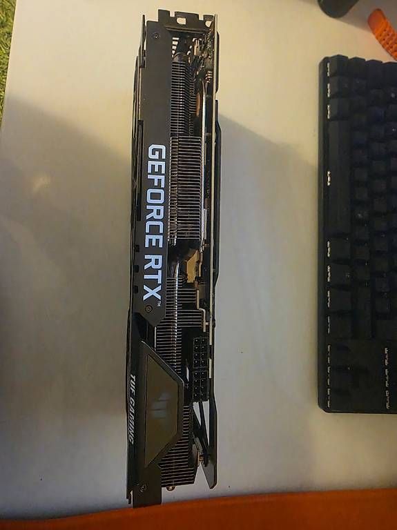 Asus Schede grafiche: ASUS TUF Gaming RTX 3080 OC 10GB – Usato da Zug venduto da lazoBaa 2