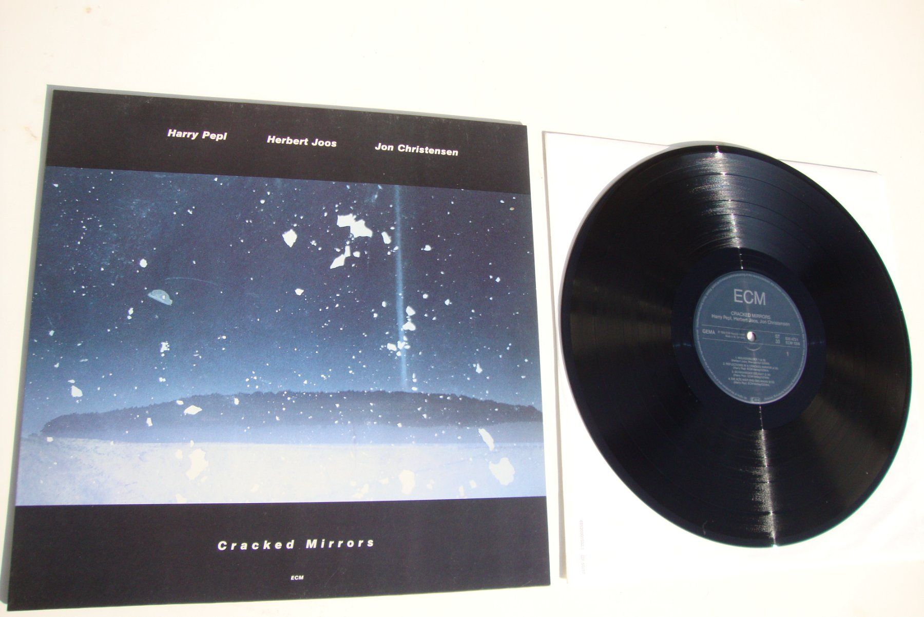 Dischi in vinile: CRACKED MIRRORS  Harry Pepl, Herbert Joos - LP JazzLabel ECM – Usato da Bern venduto da Uli_10_11