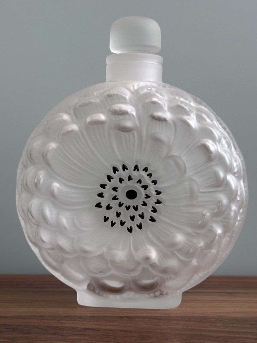 Lalique Flaconi: Lalique Perfume Bottle – Usato da Zürich venduto da Ddechkovd