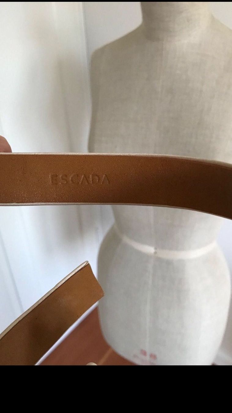 Escada Cinture: Escada Schleifen-Gürtel – Usato da Zug venduto da Marika33 1