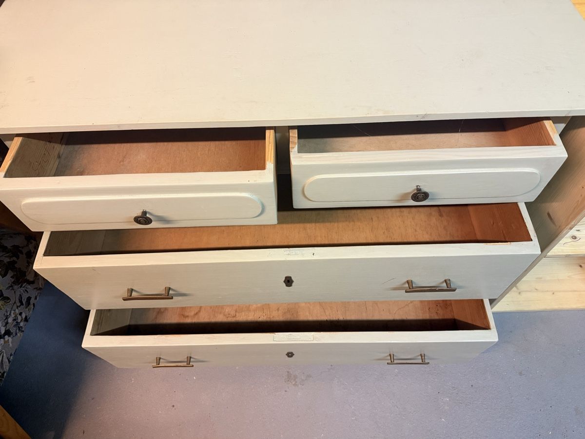 Cassettiere: Kommode Schubladen guter Zustand – Usato da schenkon venduto da Simona31 1