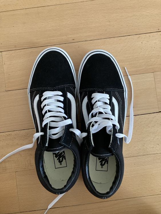 Vans Scarpe da uomo: Vans Old Skool Gr. 42.5 Schwarz/Weiss Unisex – Nuovo e nell'imballaggio originale da Bern venduto da obietrice01 3